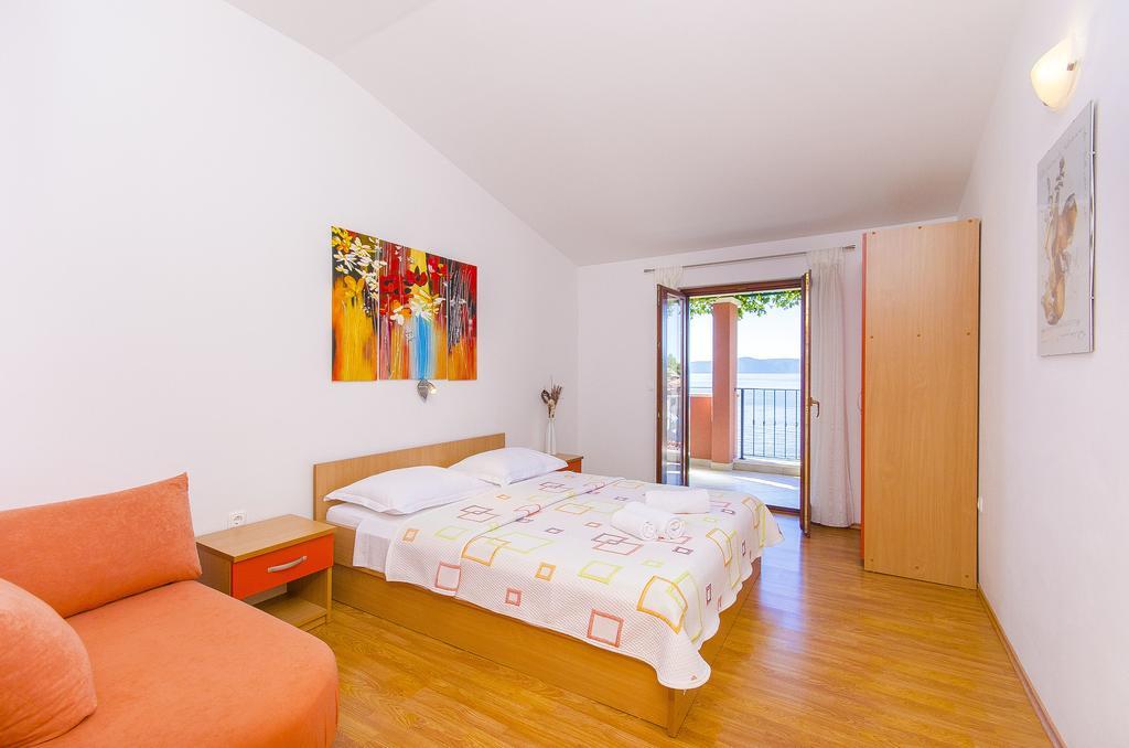 Apartments Kunac Podgora Room photo